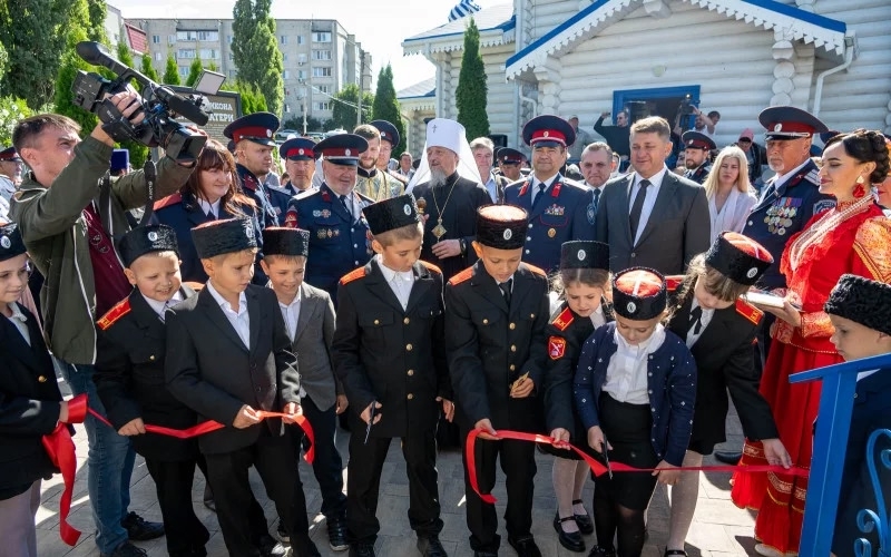 Торжественное открытие Центра казачьих войск